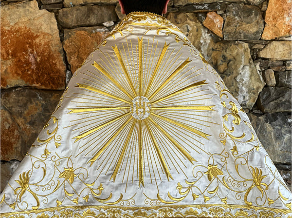 San Pietro Humeral Veil - Sacra Domus Aurea