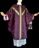 Lamb of God Gothic Revival - Sacra Domus Aurea