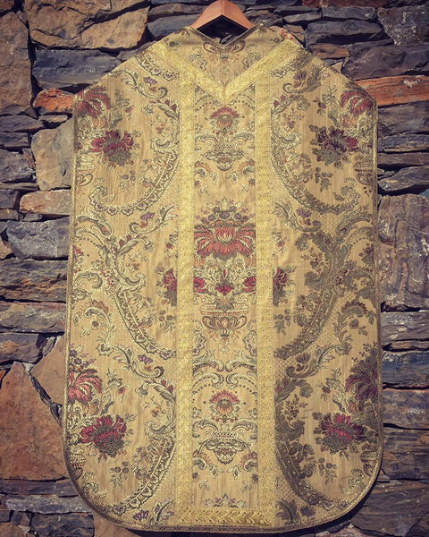 Antique Gold Chasuble - Sacra Domus Aurea