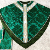 Green Silk Semi-Gothic Set - Sacra Domus Aurea