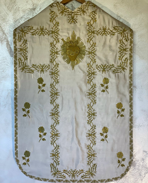 Floral Embroidered Chasuble - Sacra Domus Aurea