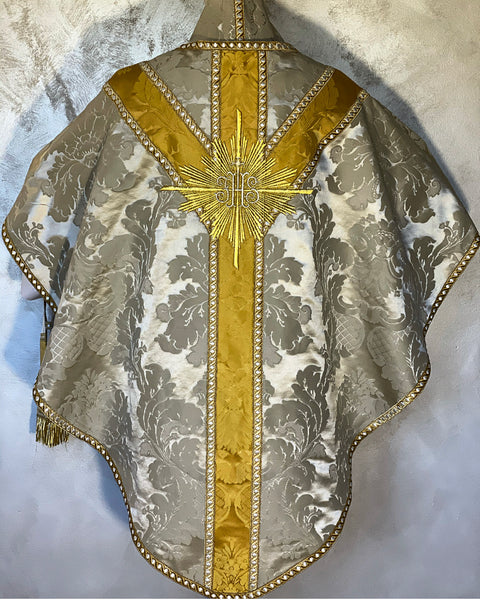 White and Gold Silk Semi-Gothic Set - Sacra Domus Aurea