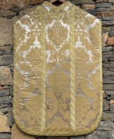Ivory and Gold Silk Chasuble - Sacra Domus Aurea