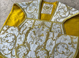 Sacré-Cœur Embroidered Set - Sacra Domus Aurea